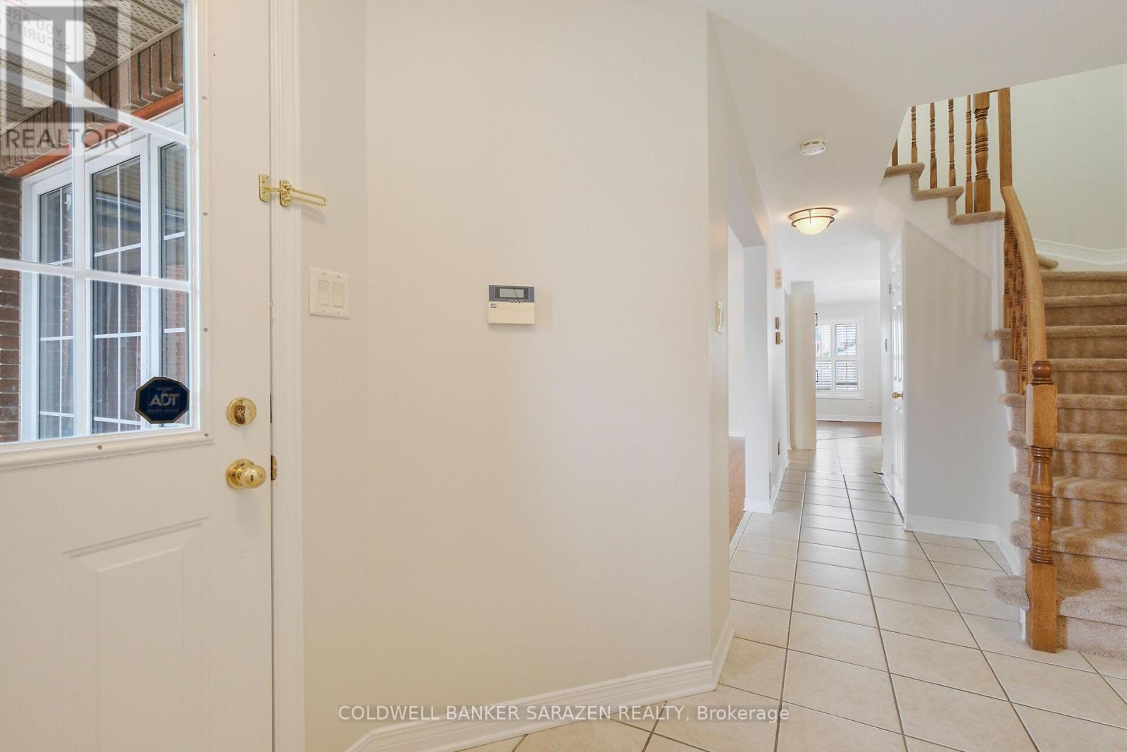 Property at 92 BOREALIS CRESCENT image 4