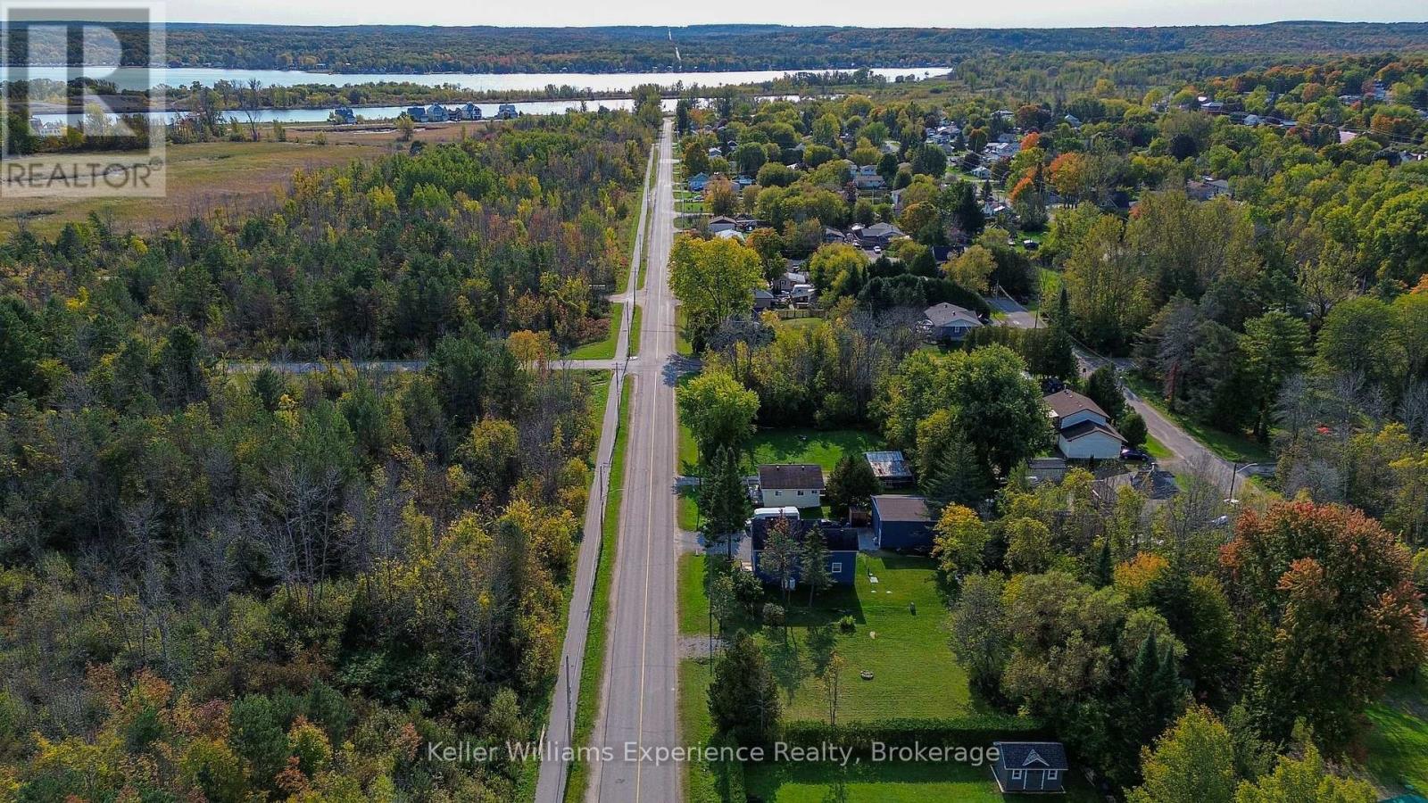 518 First Avenue, Tay, Ontario  L0K 1R0 - Photo 10 - S12062604