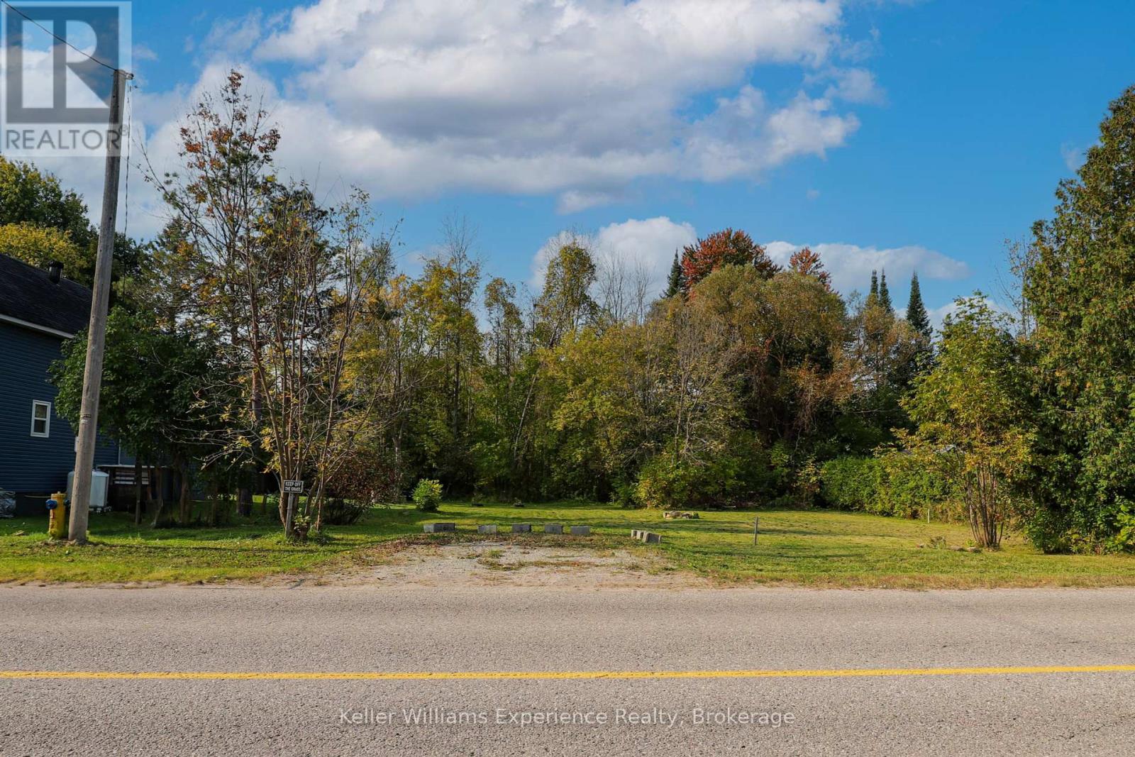 518 First Avenue, Tay, Ontario  L0K 1R0 - Photo 7 - S12062604