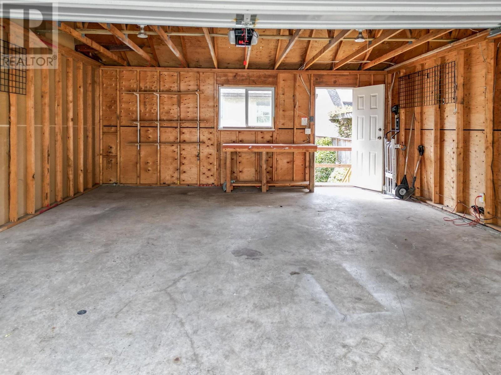 318 E 6th Street, North Vancouver, British Columbia  V7L 1P6 - Photo 32 - R2986178