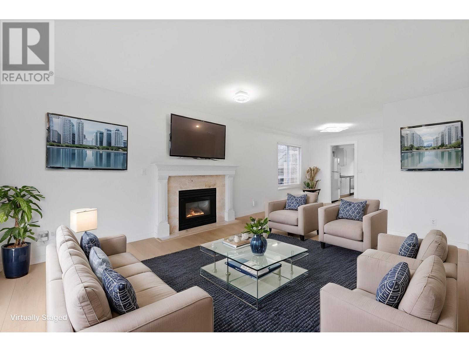 318 E 6th Street, North Vancouver, British Columbia  V7L 1P6 - Photo 4 - R2986178