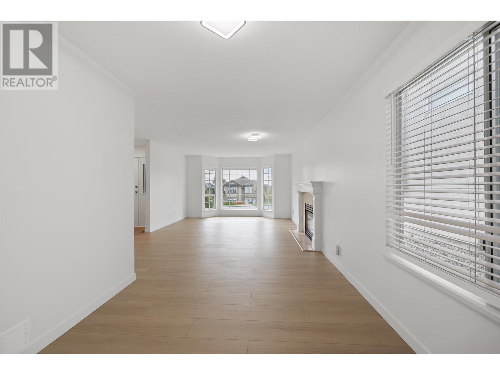 318 E 6th Street, North Vancouver, British Columbia  V7L 1P6 - Photo 9 - R2986178