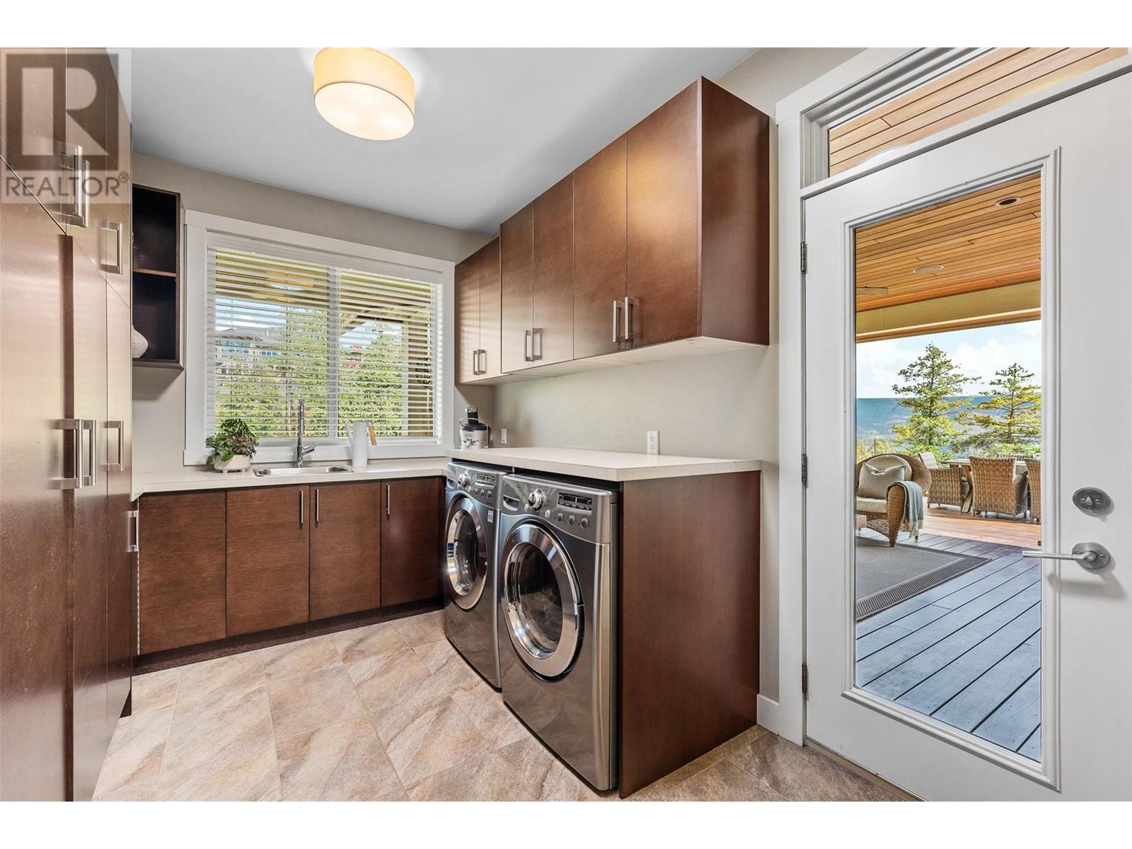 129 Ledge Rock Court, Kelowna, British Columbia  V1V 3A2 - Photo 34 - 10342021