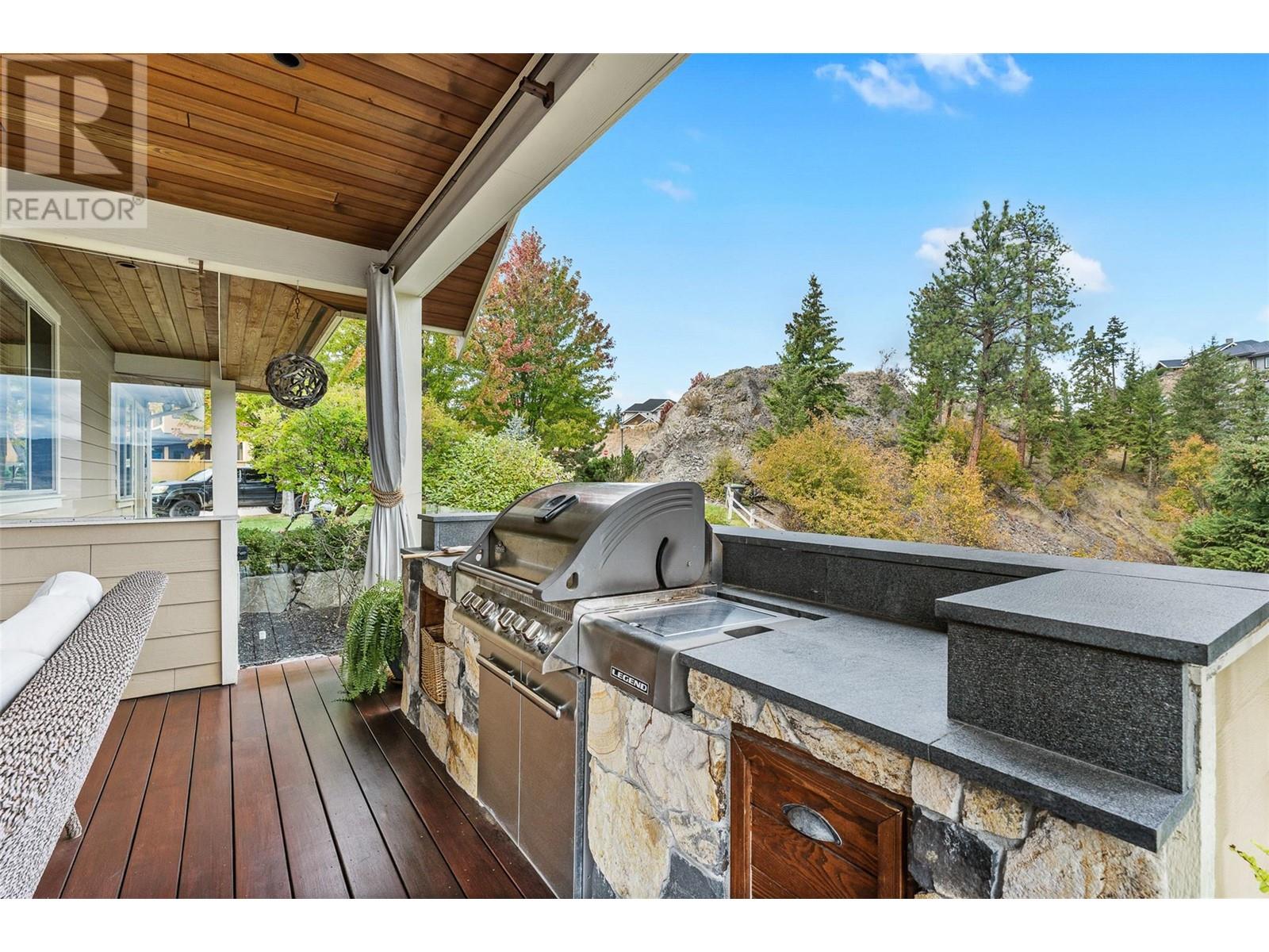 129 Ledge Rock Court, Kelowna, British Columbia  V1V 3A2 - Photo 40 - 10342021