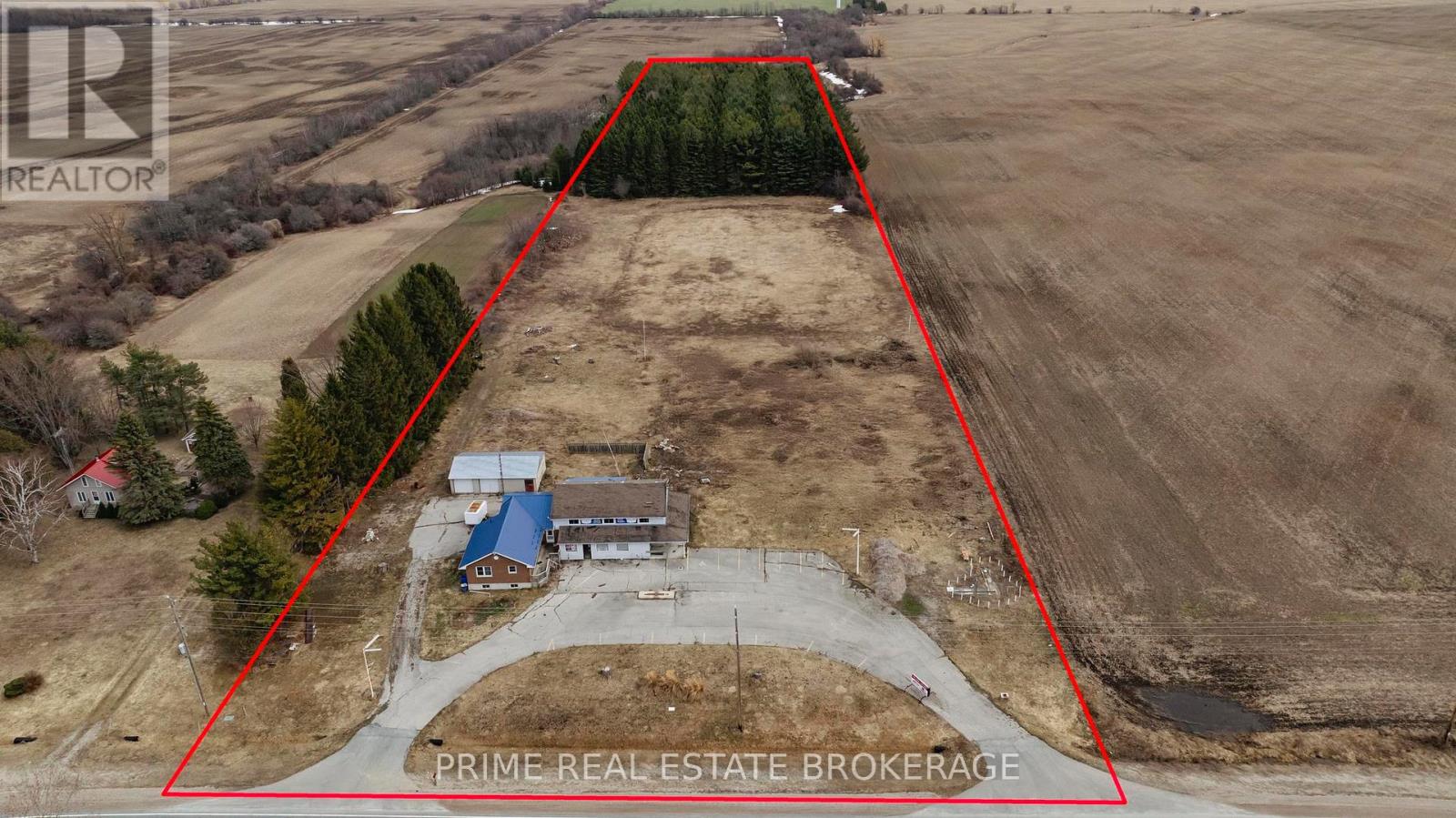 82522 Bluewater Highway, Ashfield-Colborne-Wawanosh, Ontario  N7A 3X9 - Photo 2 - X12045848