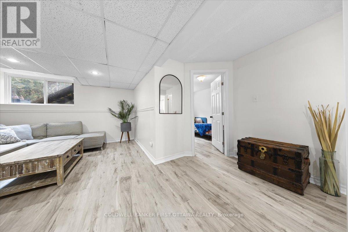 175 Castlefrank Road, Ottawa, Ontario  K2L 1T3 - Photo 19 - X12062334