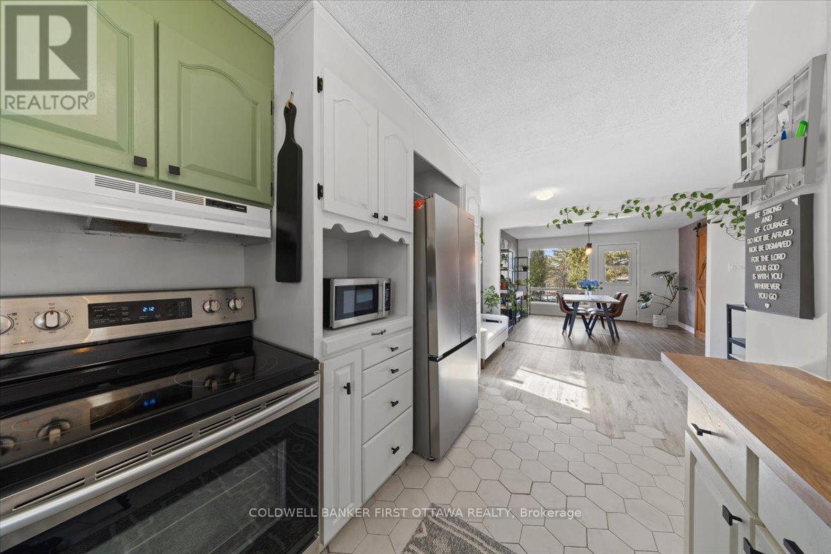 175 Castlefrank Road, Ottawa, Ontario  K2L 1T3 - Photo 8 - X12062334