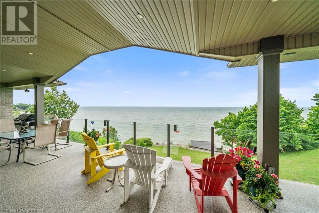Property at 452 NEW LAKESHORE Road image 1