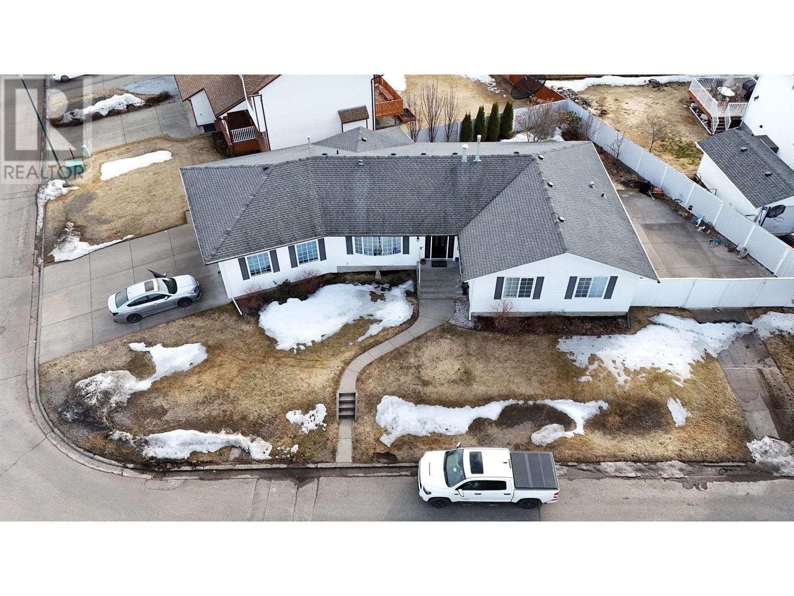 Property at 873 HERITAGE CRESCENT image 4