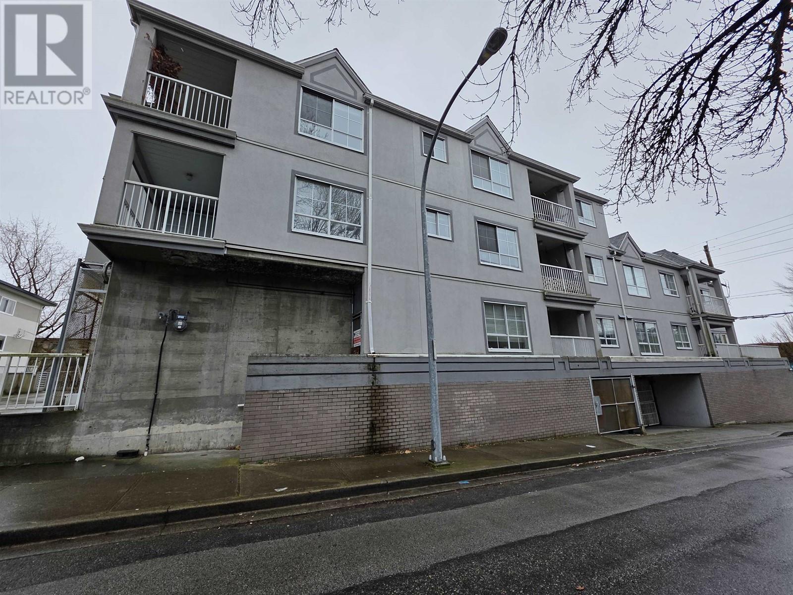 Property at 103 723 TWELFTH STREET image 4