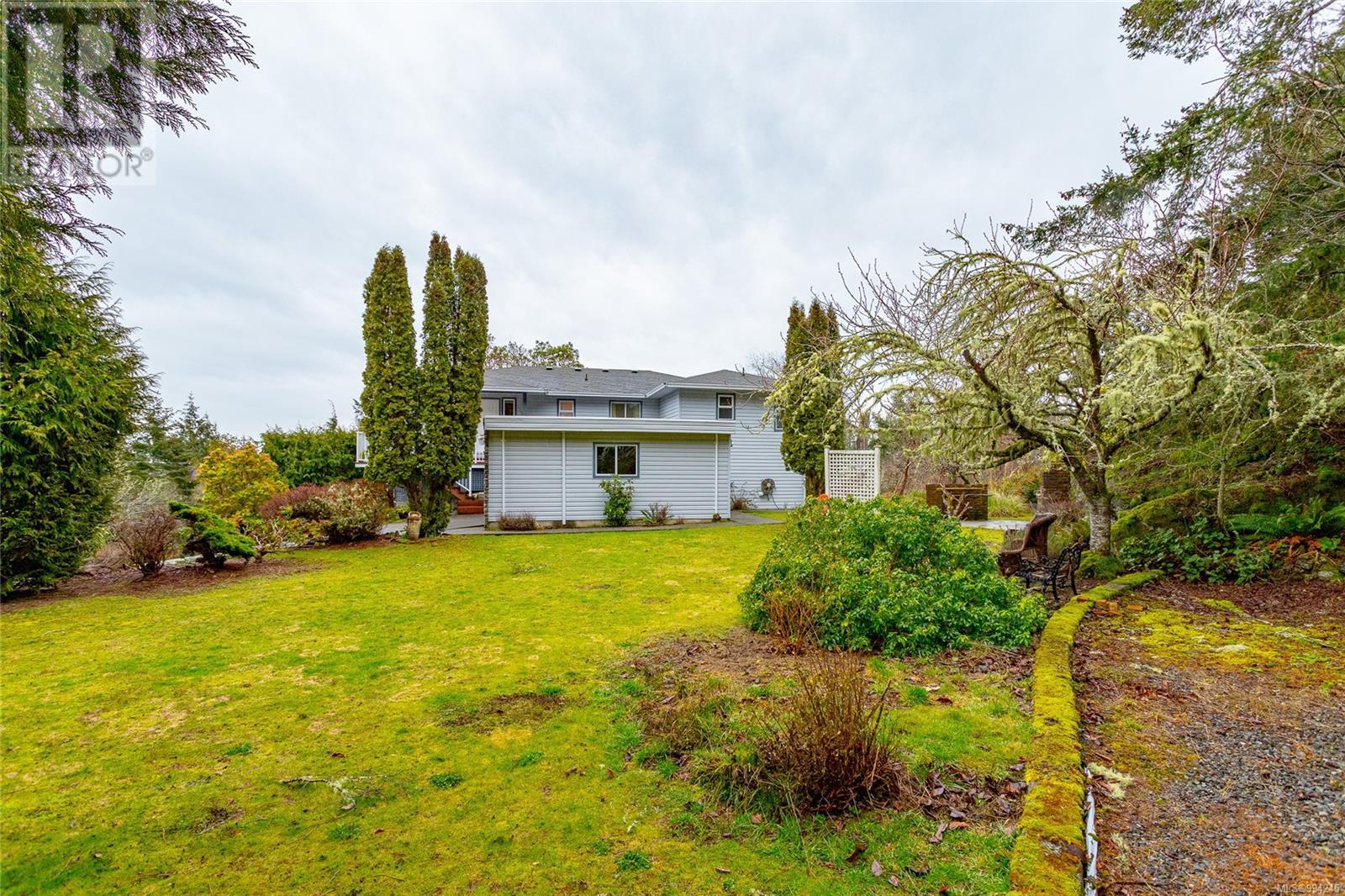 Property at 7174 Alder Park Terr image 4