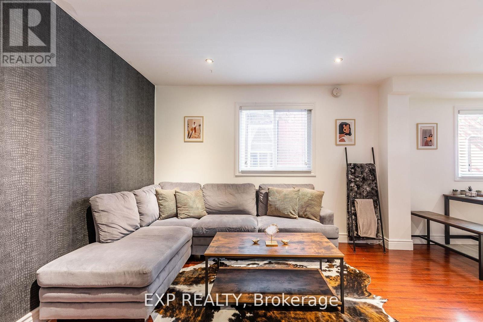 Main - 903.5 Bathurst Street, Toronto, Ontario  M5R 3G4 - Photo 12 - C12062632
