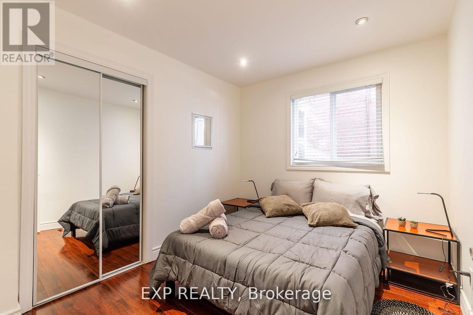 Main - 903.5 Bathurst Street, Toronto, Ontario  M5R 3G4 - Photo 23 - C12062632