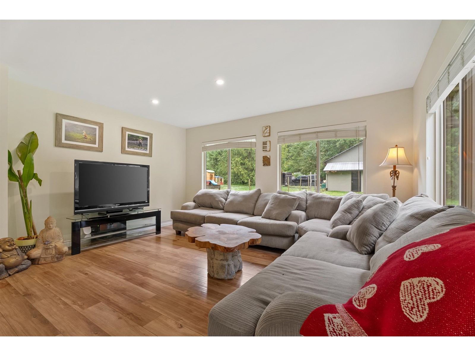 11932 Dewdney Trunk Road, Mission, British Columbia  V4S 1L2 - Photo 8 - R2986229