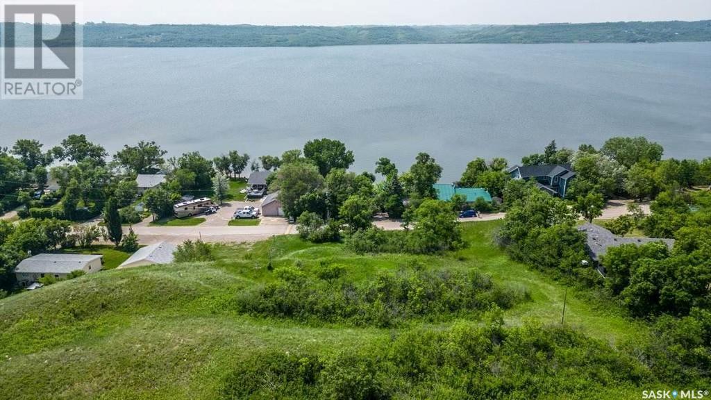 Property at 38 Lakeshore DRIVE image 5