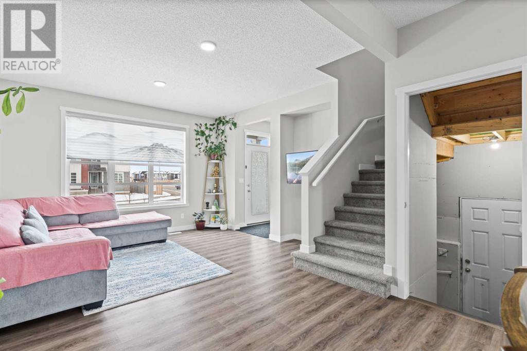 8915 46 Street Ne, Calgary, Alberta  T3J 0X6 - Photo 14 - A2206812