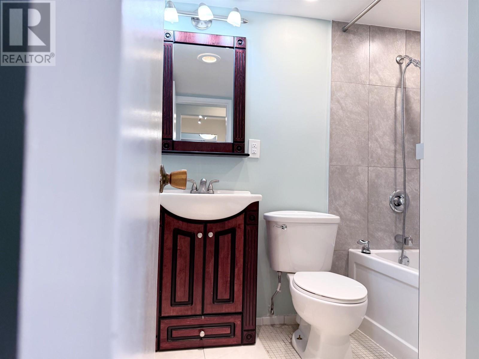 1808 1850 Comox Street, Vancouver, British Columbia  V6G 1R3 - Photo 10 - R2978441