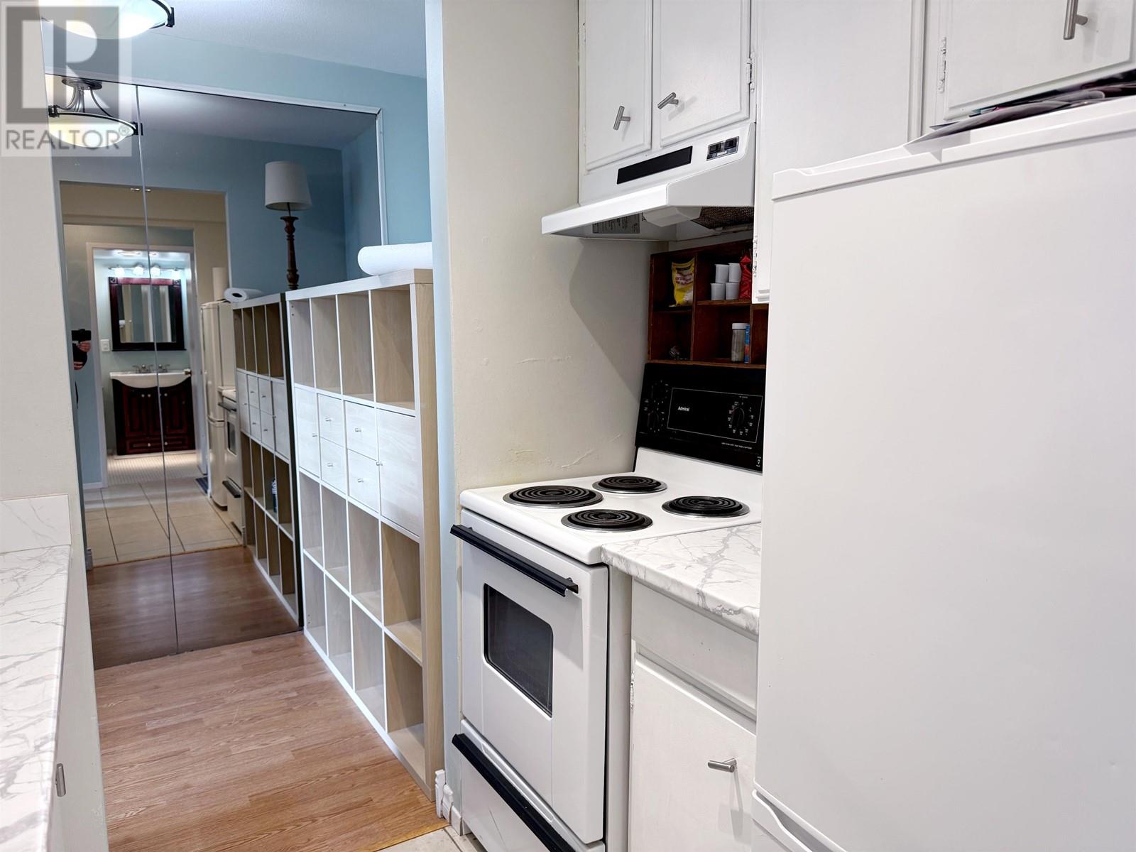 Property at 1808 1850 COMOX STREET image 5