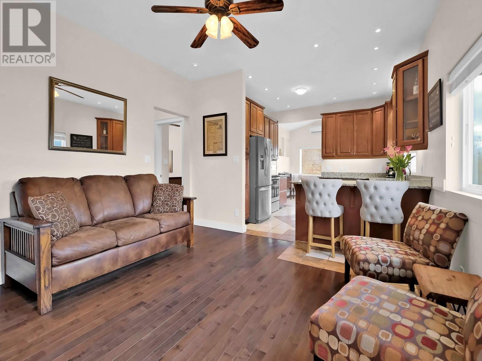 Property at 2070 NARAMATA Road image 5