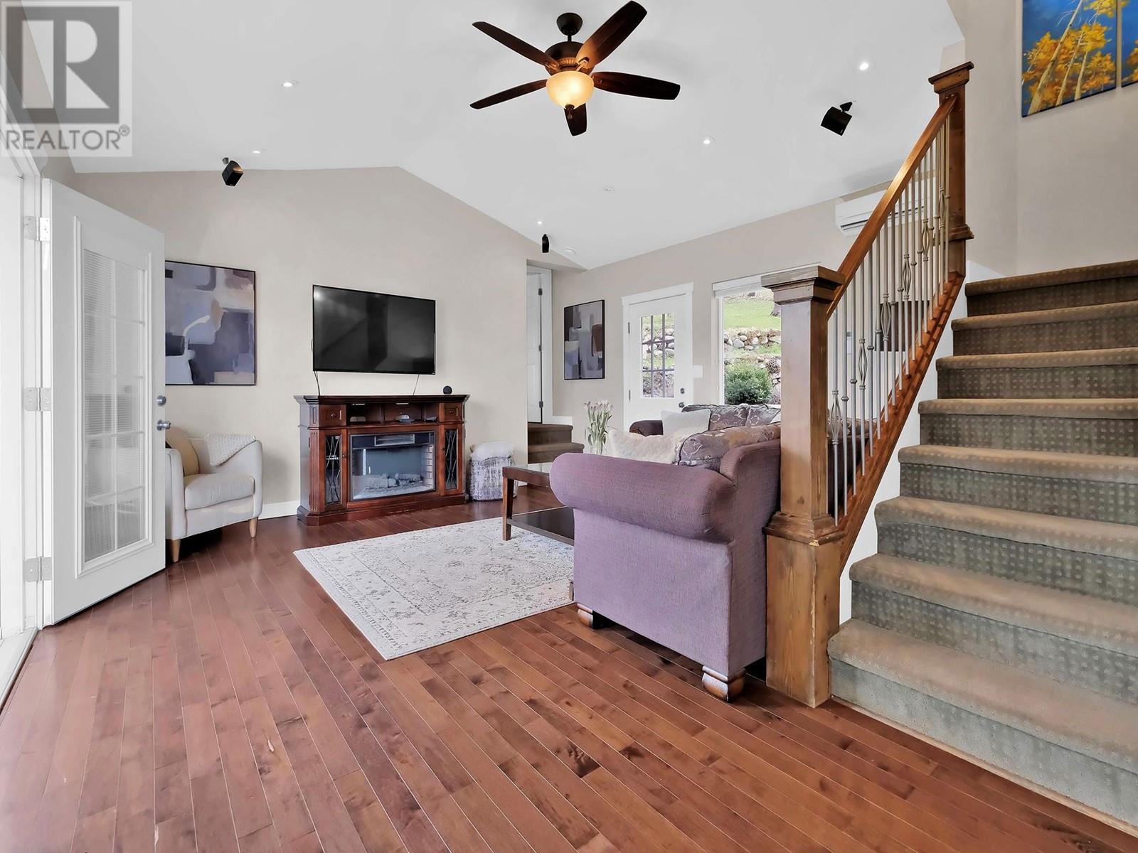 Property at 2070 NARAMATA Road image 4