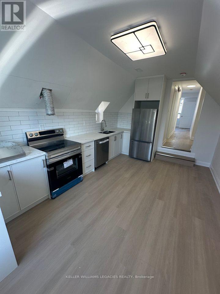 2 - 106 Miller Street, Toronto, Ontario  M6N 2Z9 - Photo 19 - W12062616