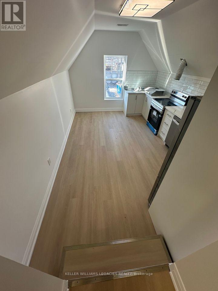 2 - 106 Miller Street, Toronto, Ontario  M6N 2Z9 - Photo 8 - W12062616