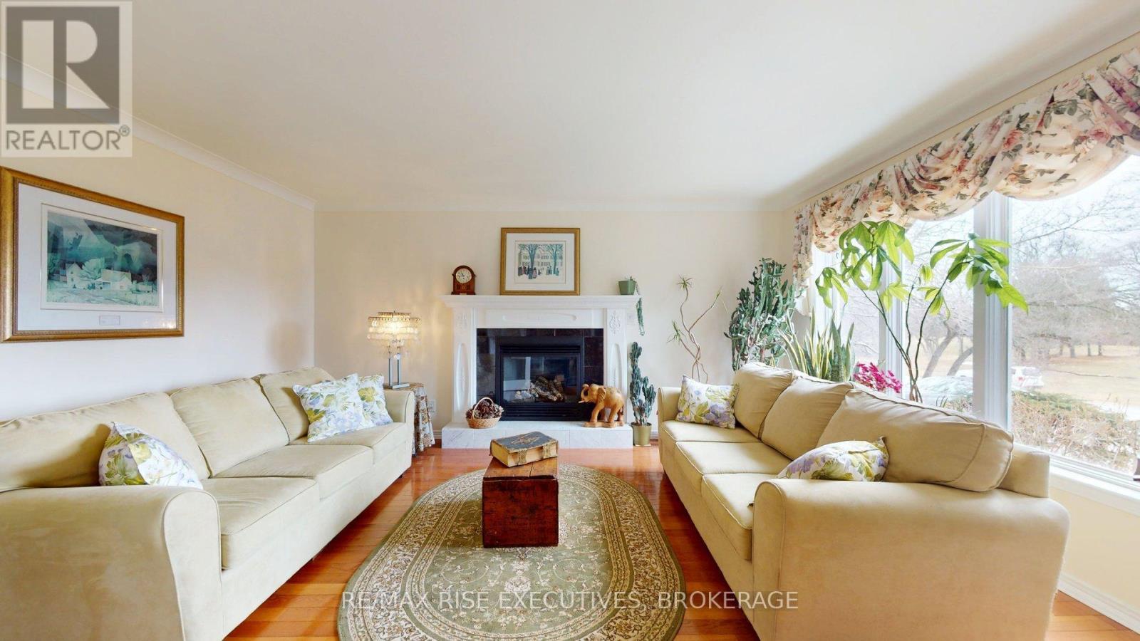 1957 Rosedale Drive, Kingston, Ontario  K0H 1S0 - Photo 4 - X12062788
