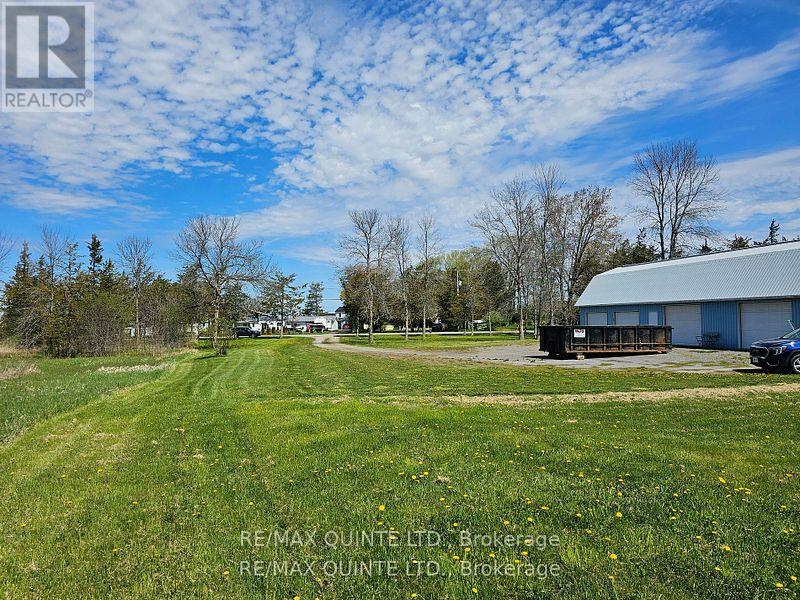 1648 North Big Island Road, Prince Edward County (Sophiasburgh), Ontario  K0K 1W0 - Photo 4 - X12062750