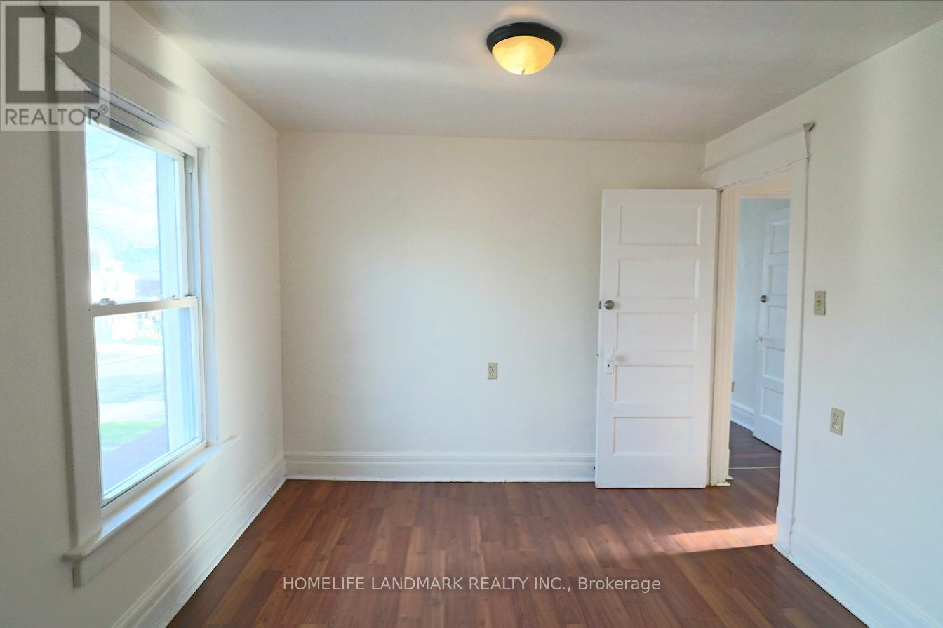 5283 Heywood Avenue, Niagara Falls, Ontario  L2E 4V5 - Photo 10 - X12062621