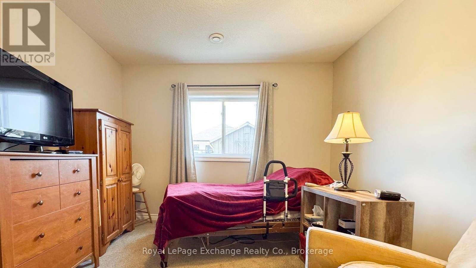 290 Saratoga Road, Kincardine, Ontario  N2Z 2N3 - Photo 38 - X12062648