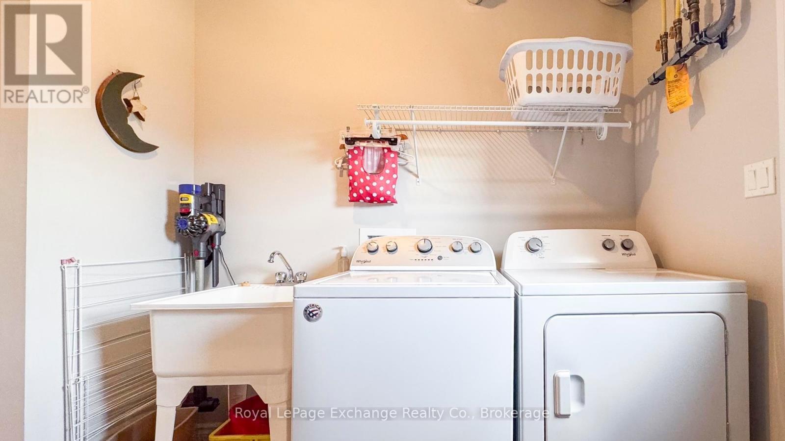 290 Saratoga Road, Kincardine, Ontario  N2Z 2N3 - Photo 39 - X12062648