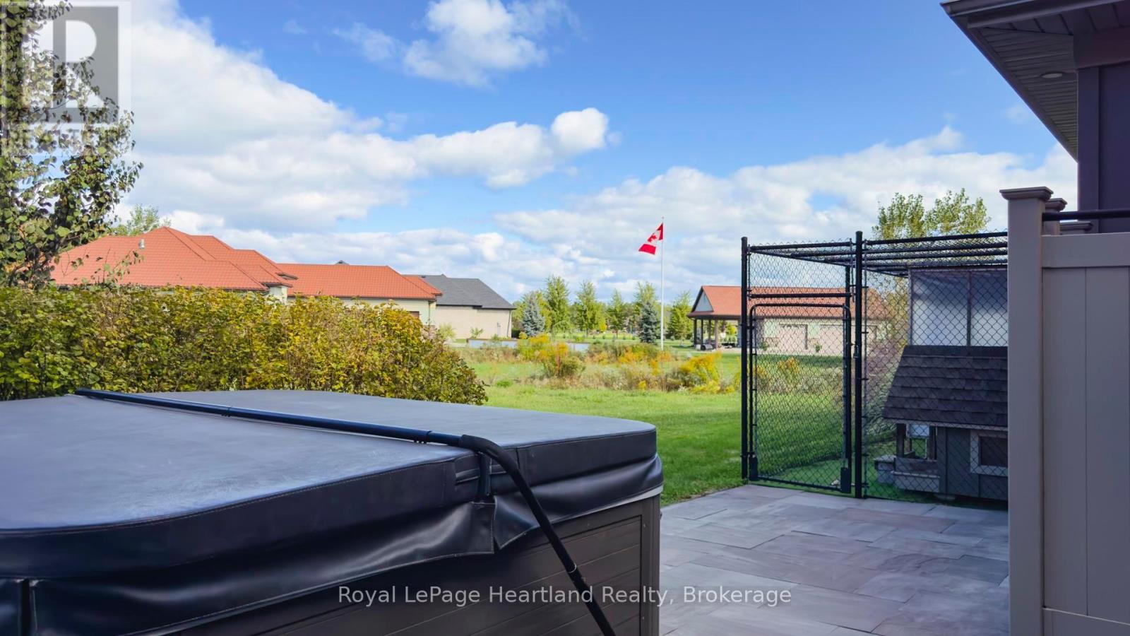 4640 Lakeshore Road, Plympton-Wyoming, Ontario  N0N 1J6 - Photo 45 - X12062771
