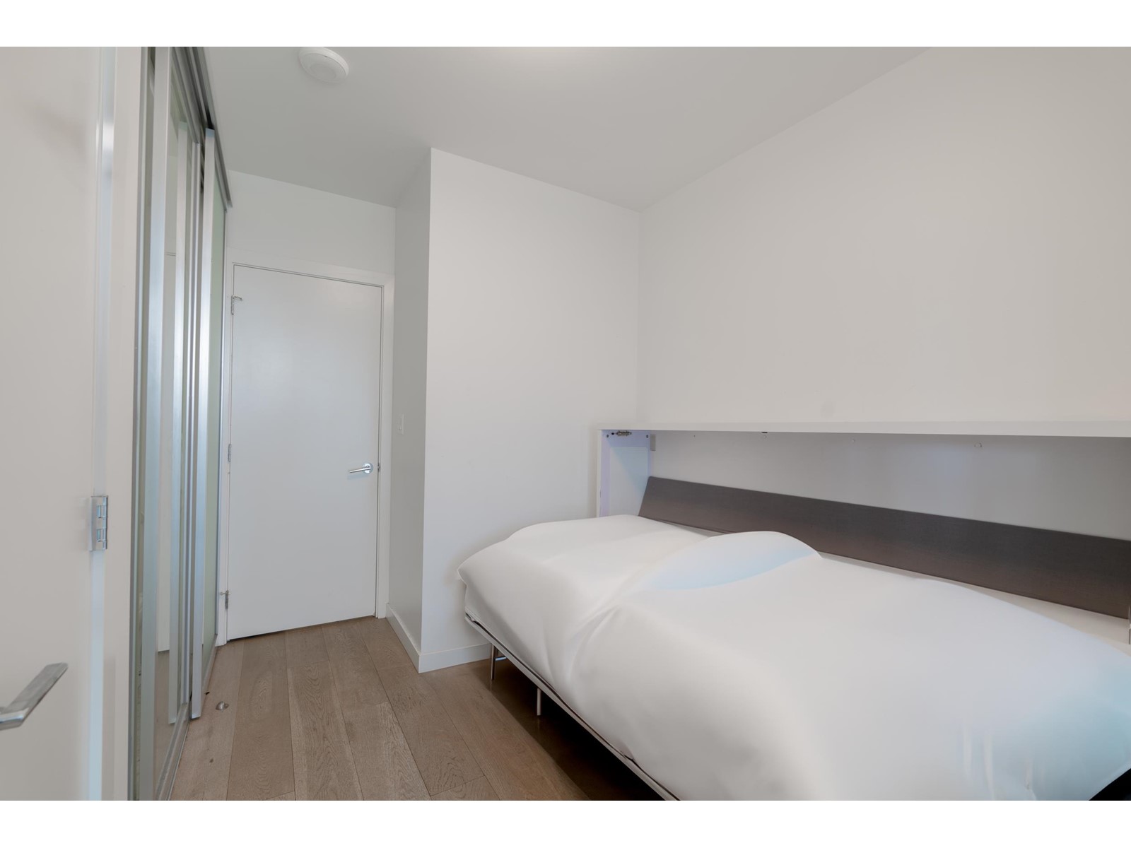 1512 13438 Central Avenue, Surrey, British Columbia  V3T 0N2 - Photo 7 - R2985869