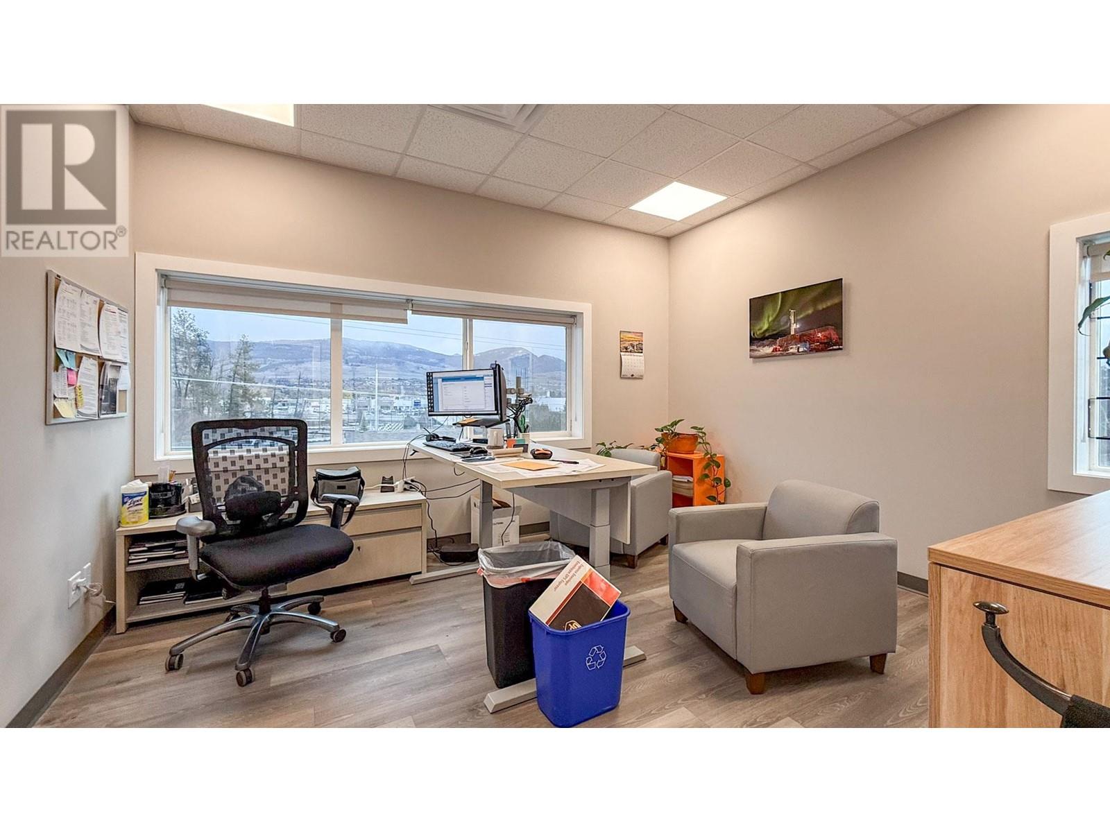 2848 Fenwick Road Kelowna Photo 11