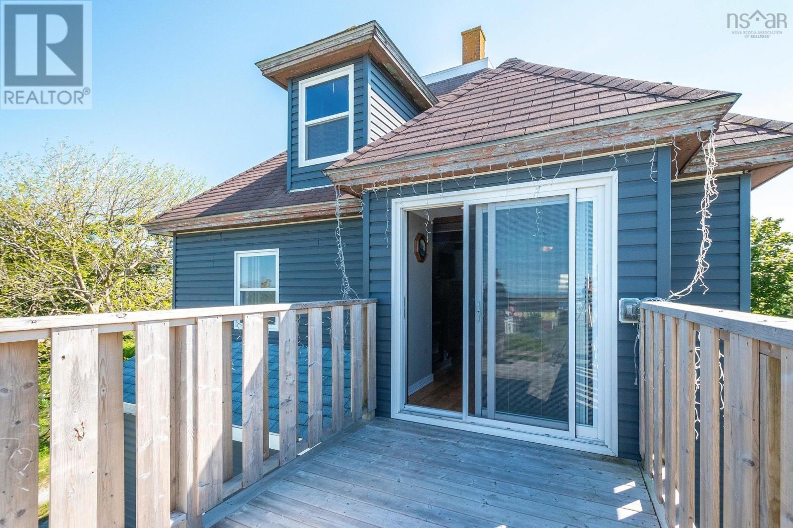 1 Atlantic Street, Clark's Harbour, Nova Scotia  B0W 1P0 - Photo 24 - 202506896