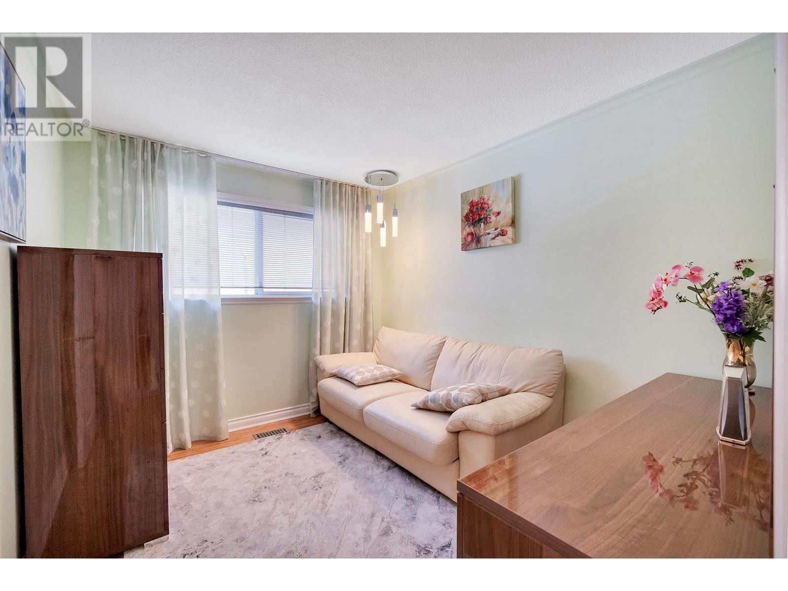 317 Gloucester Court, Coquitlam, British Columbia  V3K 5S6 - Photo 22 - R2985710