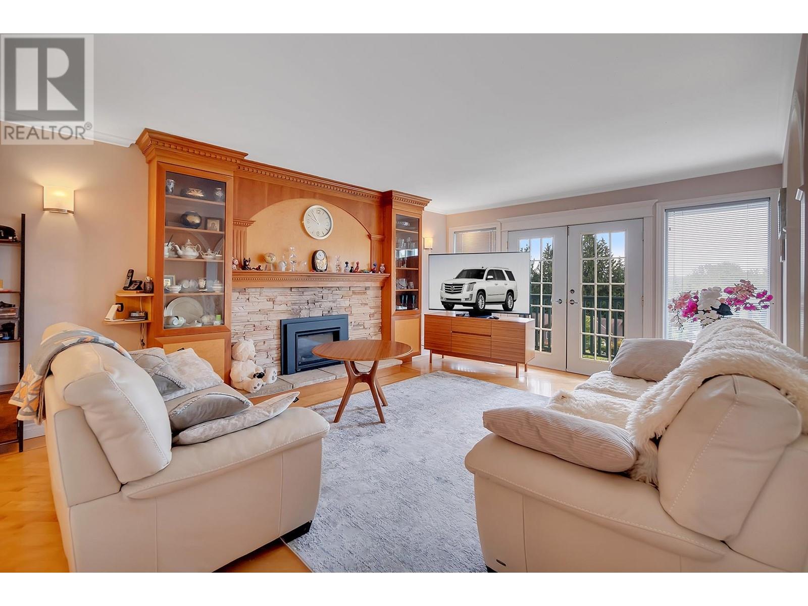 317 Gloucester Court, Coquitlam, British Columbia  V3K 5S6 - Photo 9 - R2985710