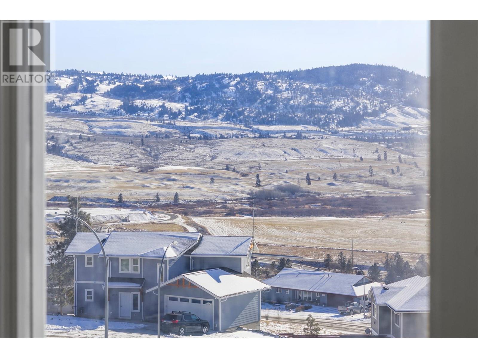 2755 Peregrine Way, Merritt, British Columbia  V1K 0B4 - Photo 6 - 10337087