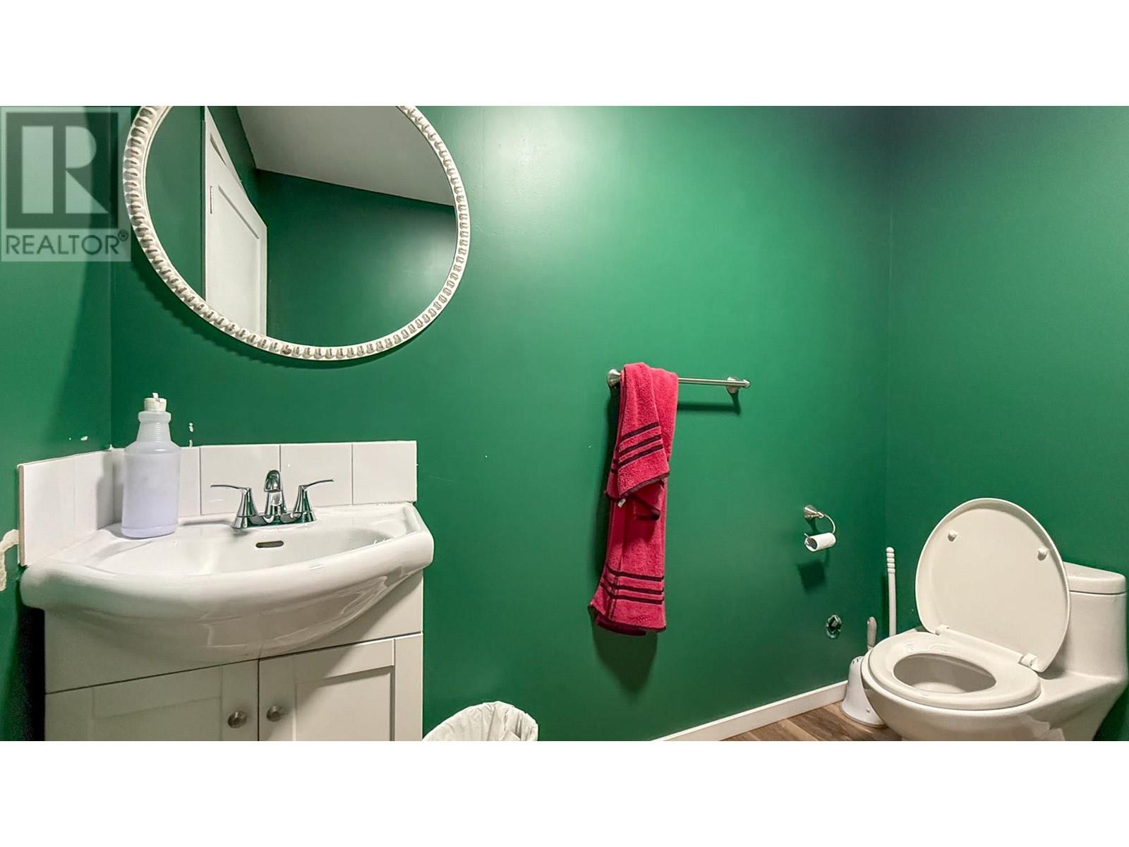 2844 Fenwick Road Kelowna Photo 11