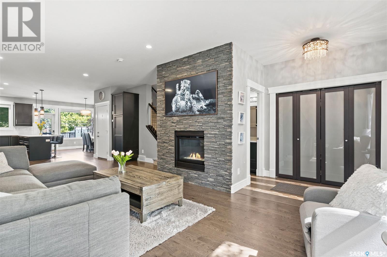 Property at 1127 7th STREET E image 5