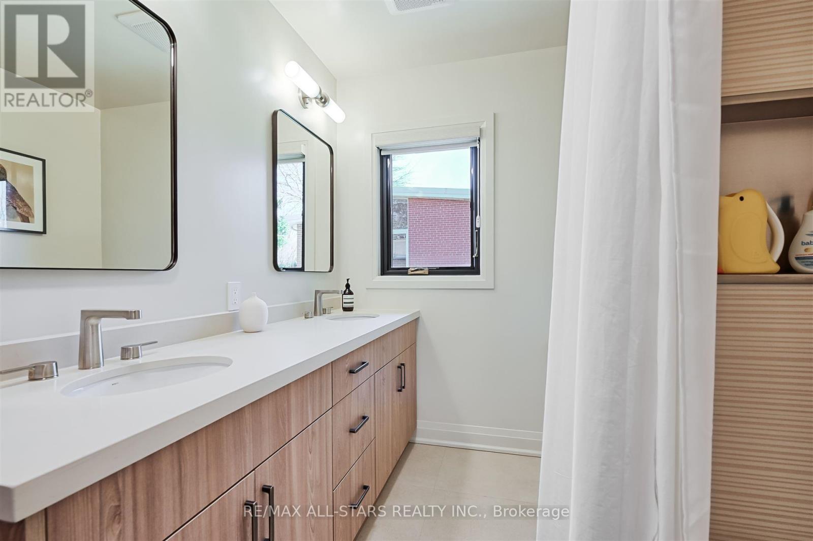 61 Hill Crescent, Toronto (Scarborough Village), Ontario  M1M 1J3 - Photo 28 - E12062682