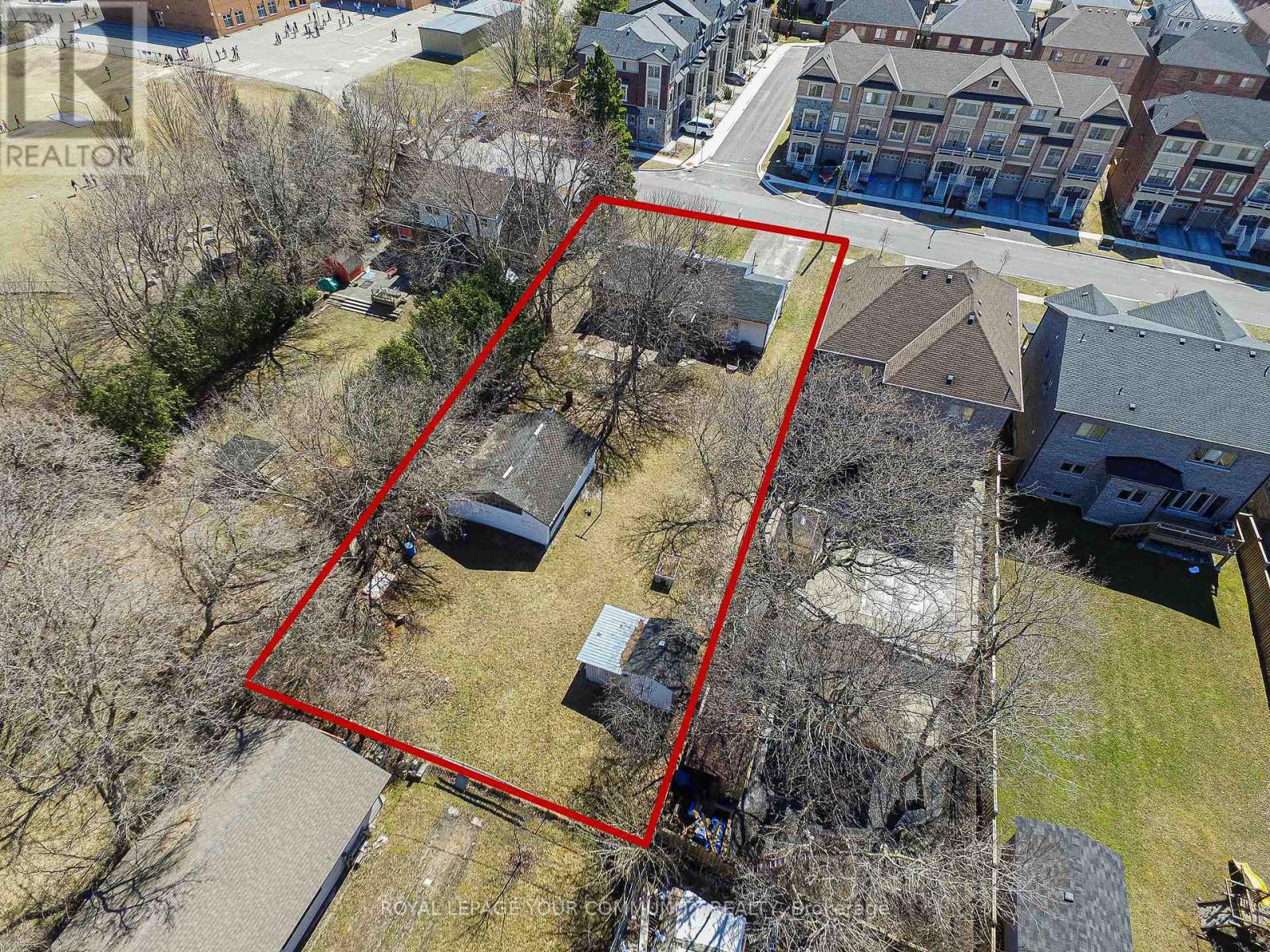 Property at 8 GRAYSON ROAD image 1