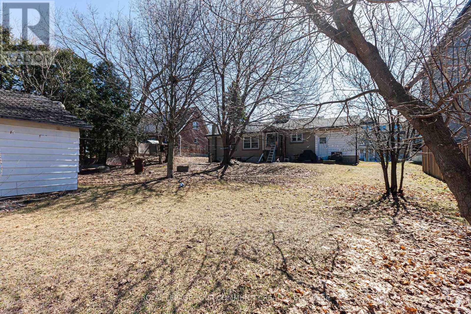 8 Grayson Road, Ajax, Ontario  L1Z 1E4 - Photo 7 - E12061914