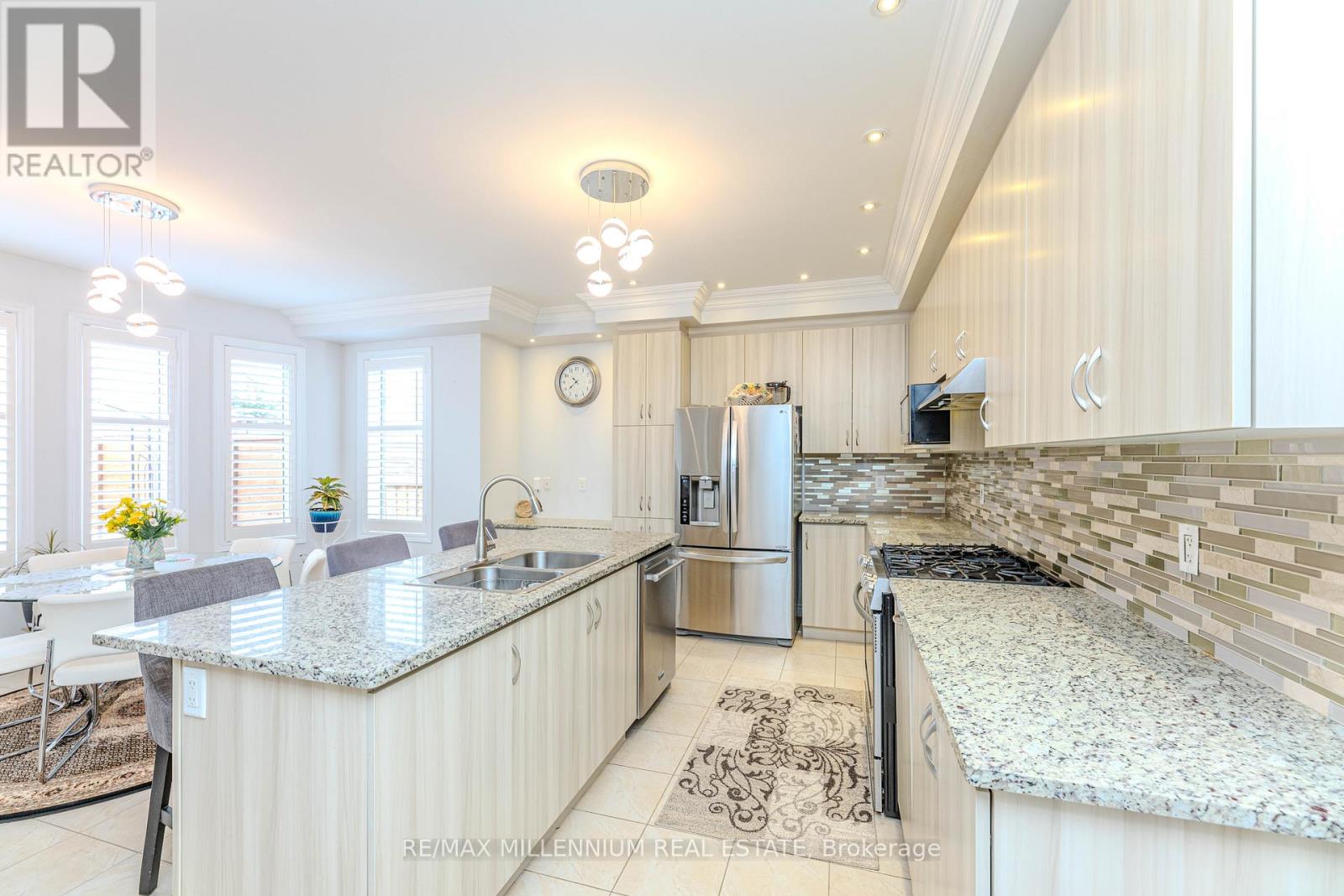 75 Copeland Crescent, Innisfil, Ontario  L0L 1L0 - Photo 12 - N12062669