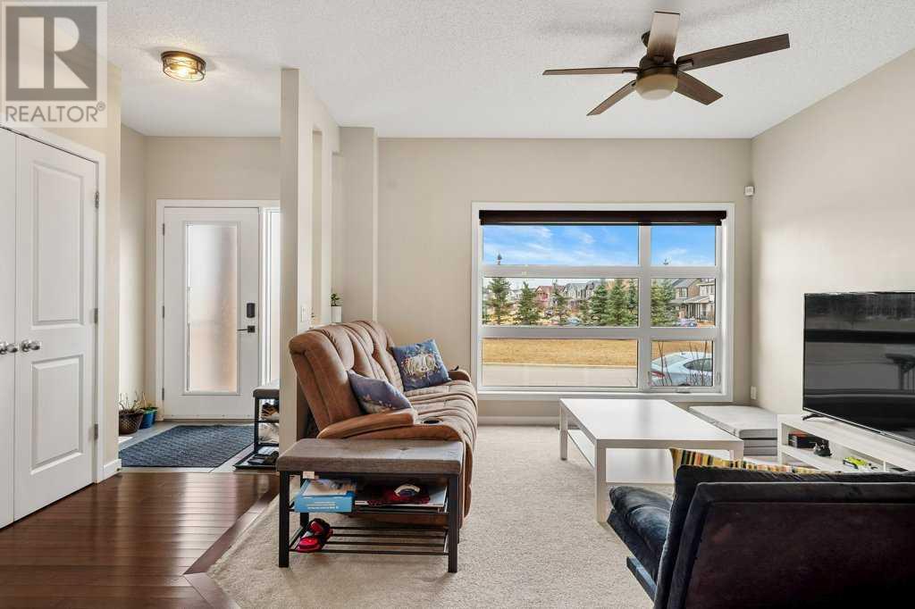 Property at 24 Copperpond Park SE image 5