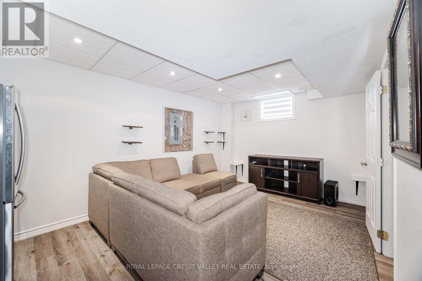 2 Bramoak Crescent, Brampton, Ontario  L7A 1T7 - Photo 39 - W12062687