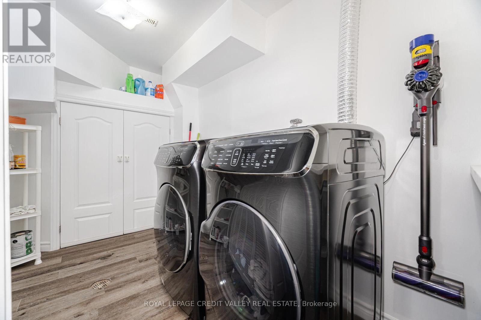 2 Bramoak Crescent, Brampton, Ontario  L7A 1T7 - Photo 45 - W12062687