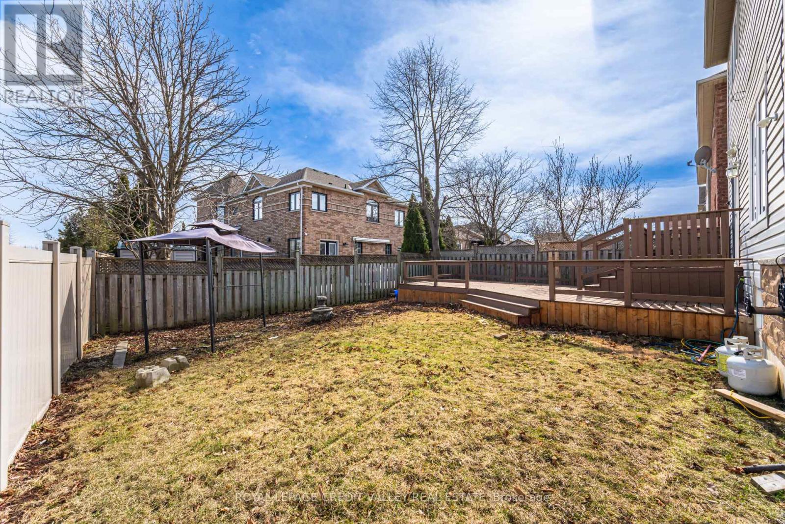 2 Bramoak Crescent, Brampton, Ontario  L7A 1T7 - Photo 50 - W12062687