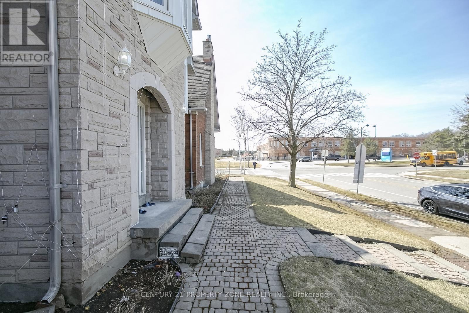 Property at 151 MOUNTAINASH ROAD image 5