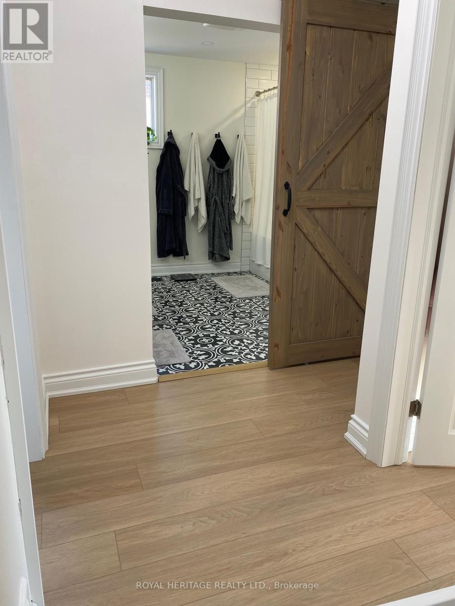Main - 65 Wintergreen Road, Toronto (Downsview-Roding-Cfb), Ontario  M3M 2H9 - Photo 11 - W12062812